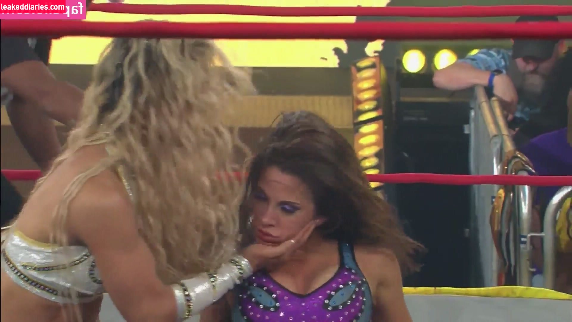 Mickie James (michelejames, themickiejames) photo 588